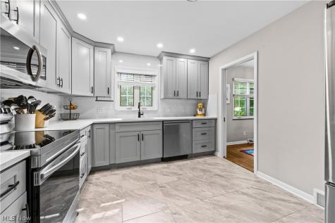 1361 Eriewood Drive Rocky River OH 44116