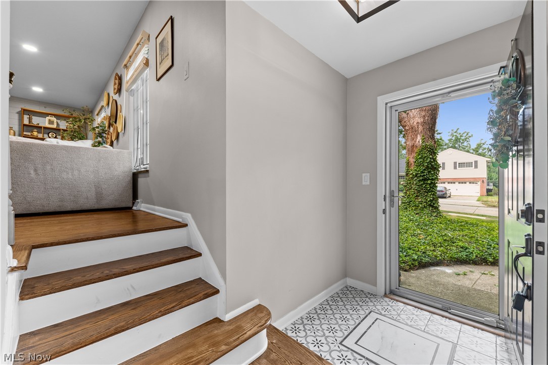 1361 Eriewood Drive Rocky River OH 44116