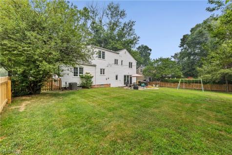 1361 Eriewood Drive Rocky River OH 44116