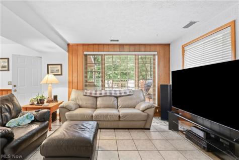 3875 N Glenridge Road Akron OH 44319