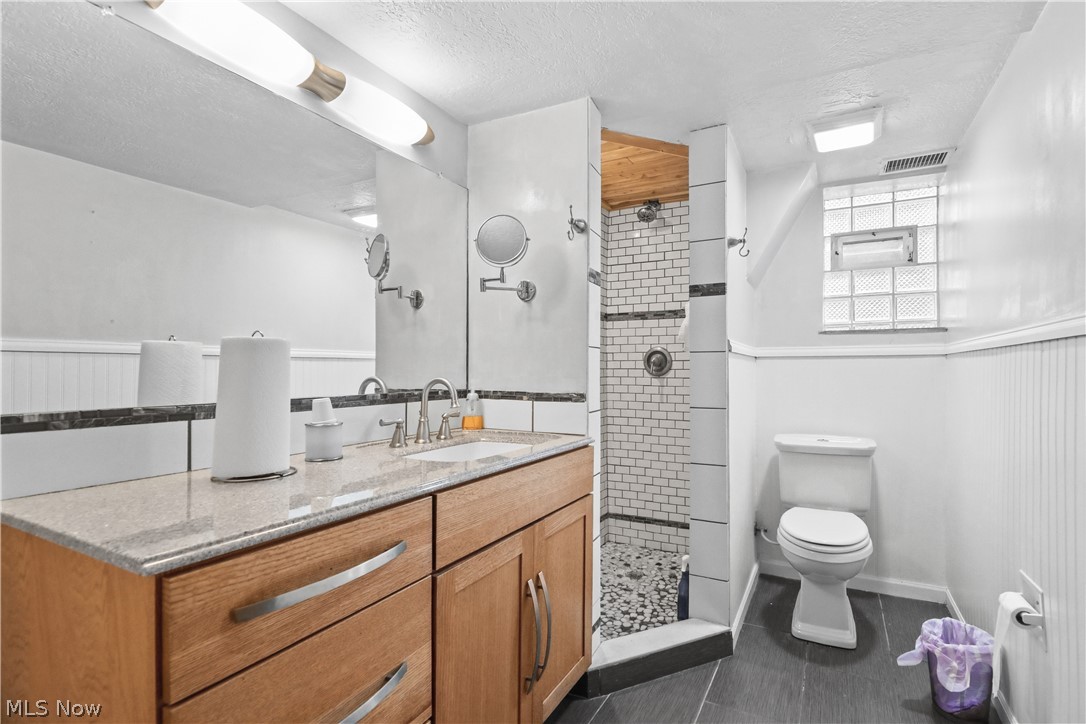 3875 N Glenridge Road Akron OH 44319