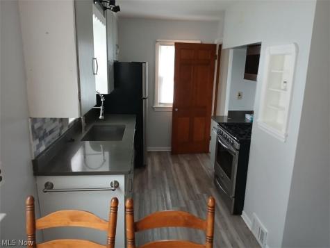 3203 Tuxedo Parma OH 44134