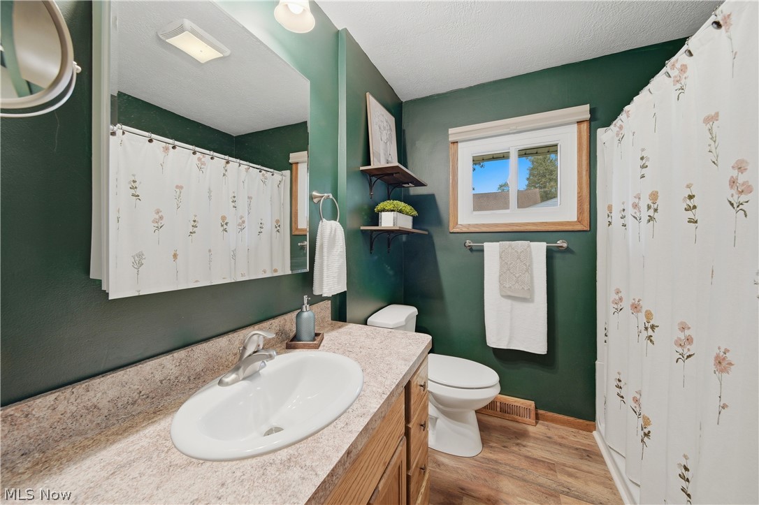 276 Stevenson Avenue Akron OH 44312