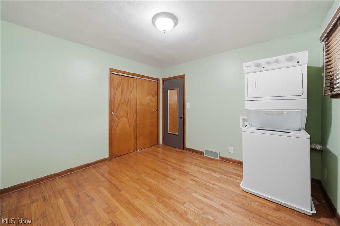 276 Stevenson Avenue Akron OH 44312