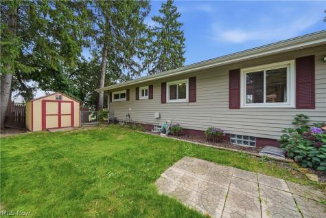 276 Stevenson Avenue Akron OH 44312