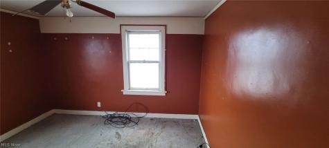 4017 Eastway Road South Euclid OH 44121