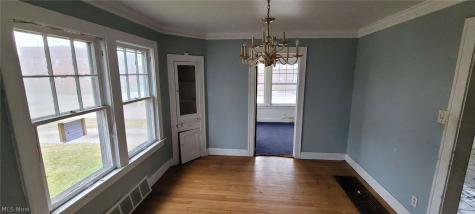 4017 Eastway Road South Euclid OH 44121