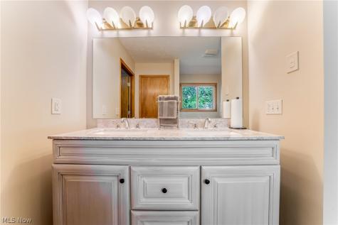 395 White Spruce Drive Macedonia OH 44056