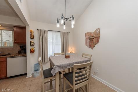 6391 Almont Drive Brook Park OH 44142