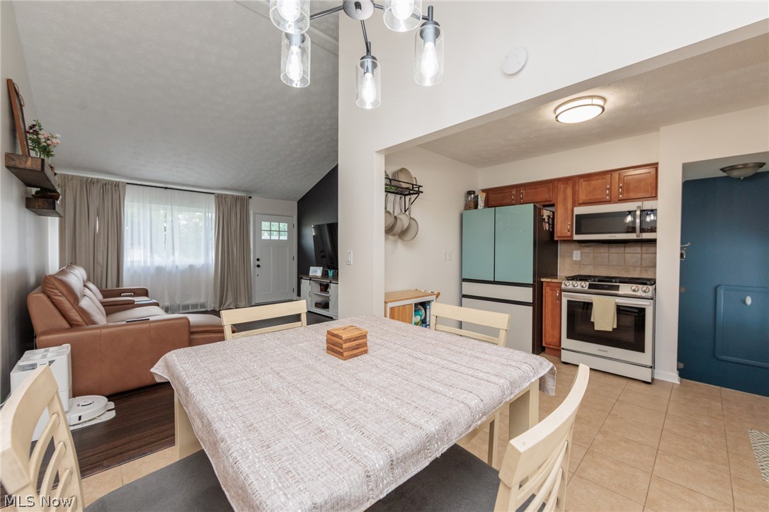 6391 Almont Drive Brook Park OH 44142