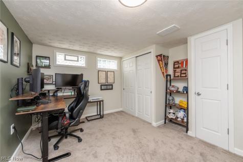6391 Almont Drive Brook Park OH 44142