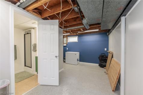 6391 Almont Drive Brook Park OH 44142