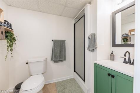 6391 Almont Drive Brook Park OH 44142