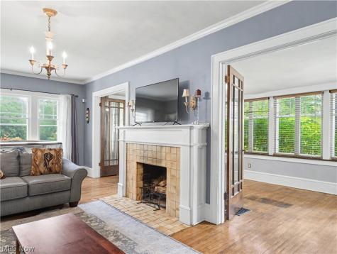 359 22nd Street NW Canton OH 44709