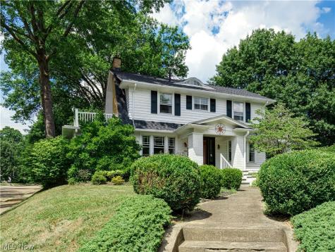 359 22nd Street NW Canton OH 44709