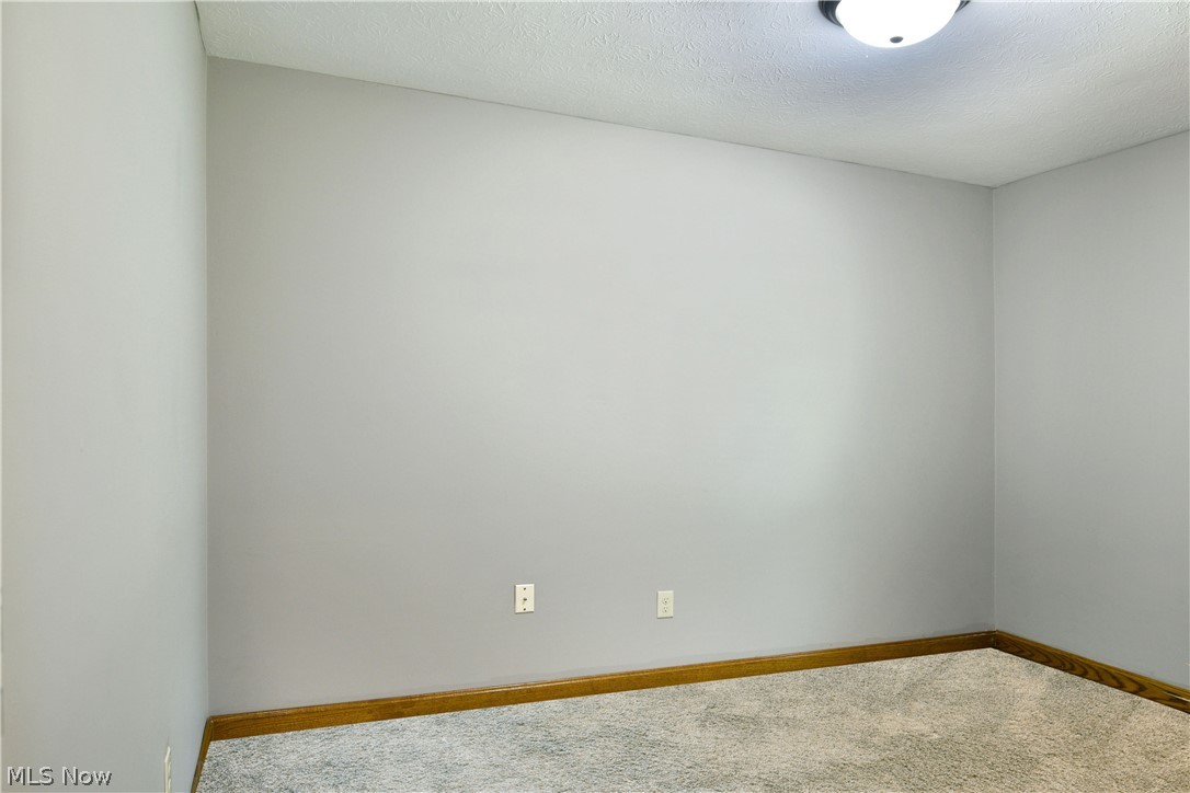 754 Warner Road Brookfield OH 44403