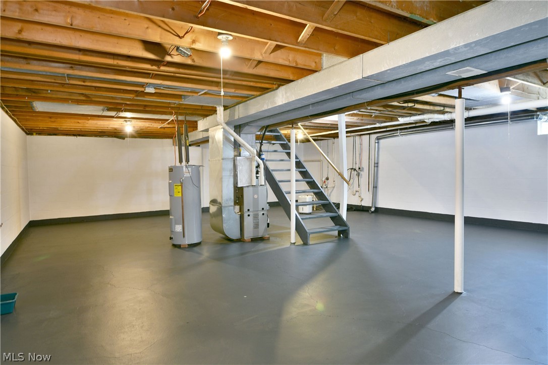 754 Warner Road Brookfield OH 44403