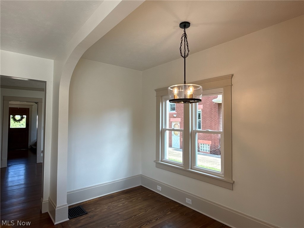 1326 N Wooster Avenue Dover OH 44622