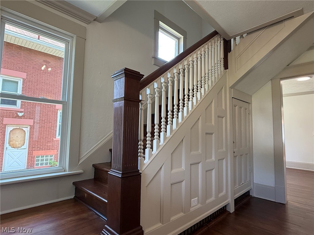 1326 N Wooster Avenue Dover OH 44622