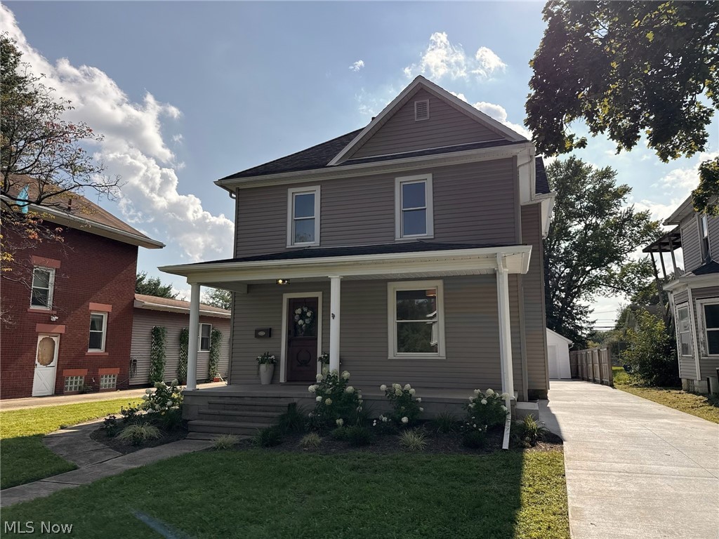 1326 N Wooster Avenue Dover OH 44622