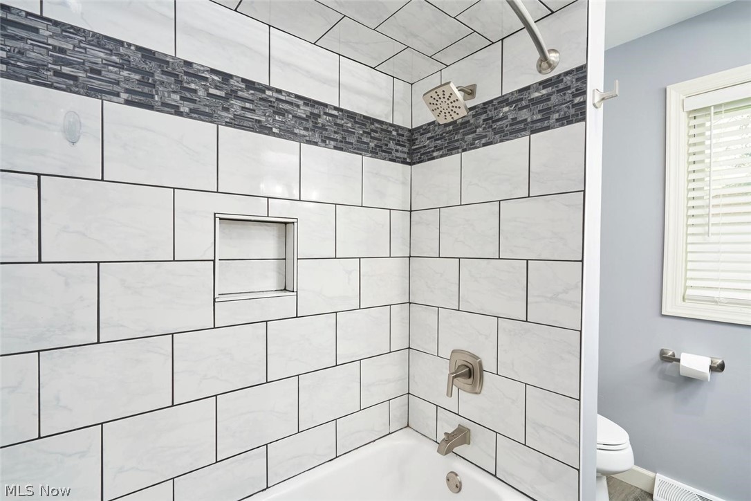 877 Locust Drive Tallmadge OH 44278