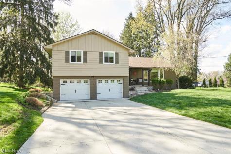 877 Locust Drive Tallmadge OH 44278