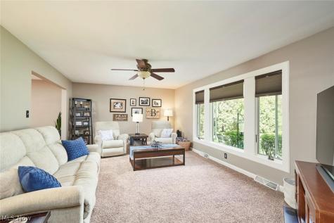 877 Locust Drive Tallmadge OH 44278