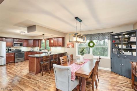 877 Locust Drive Tallmadge OH 44278
