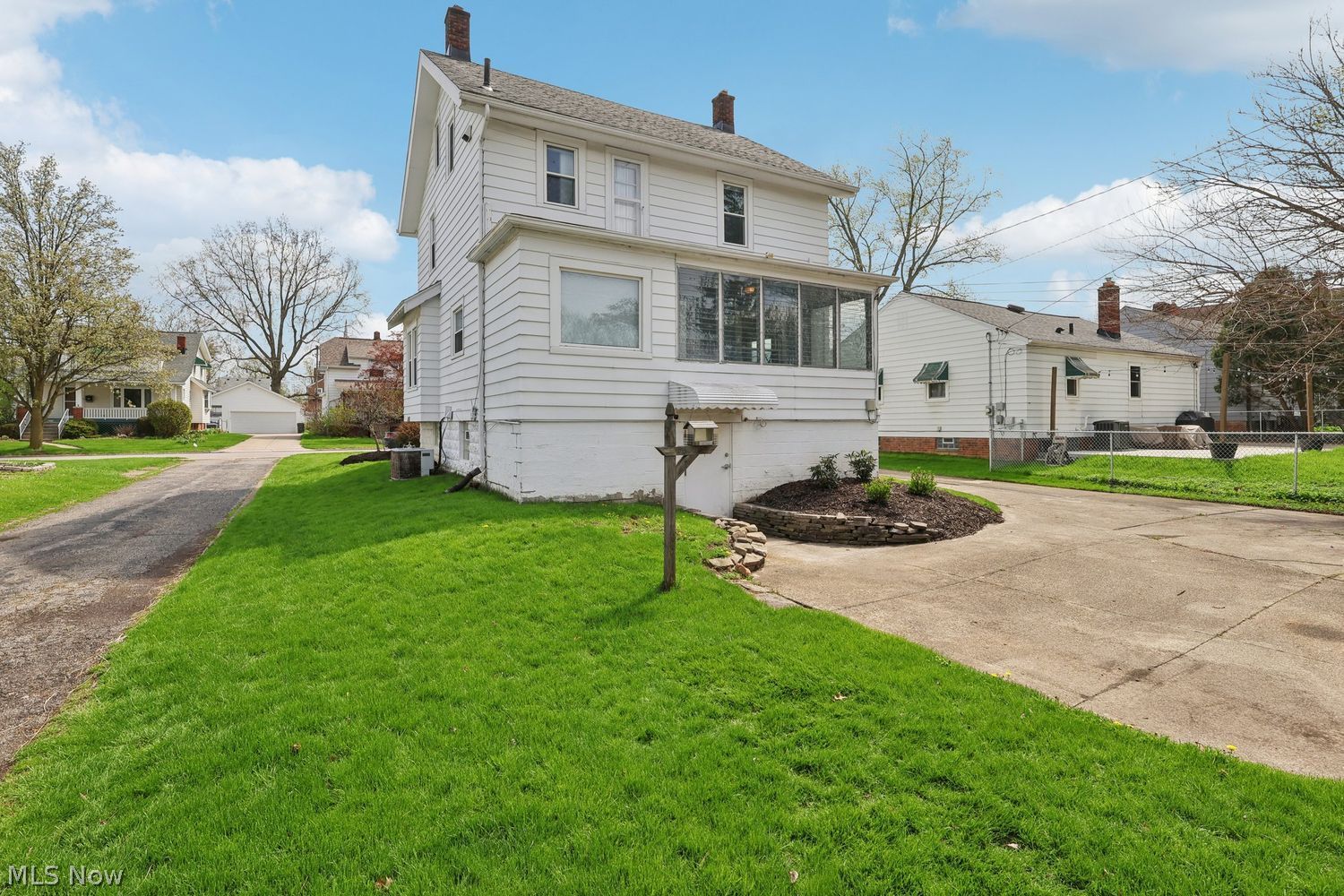 4362 W 226th Street Fairview Park OH 44126