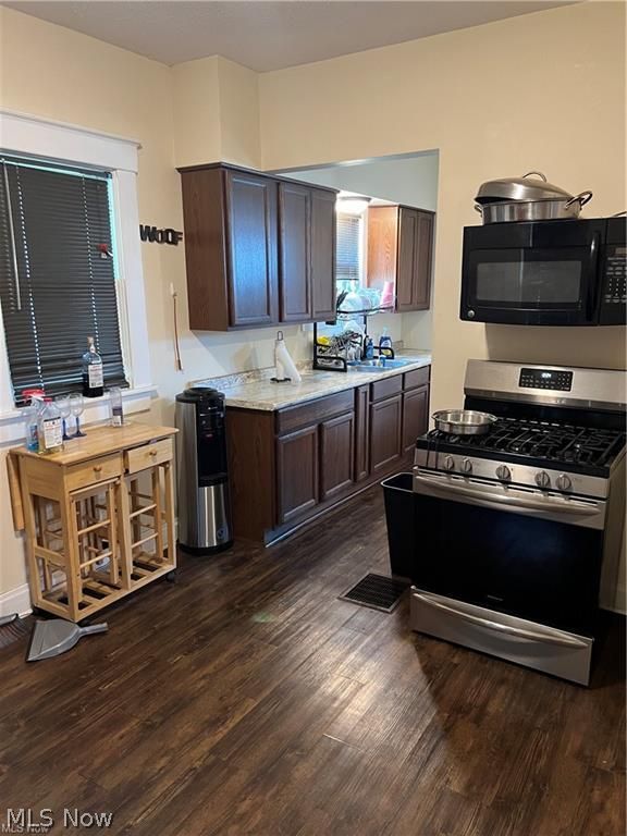 13 Neil Street Niles OH 44446