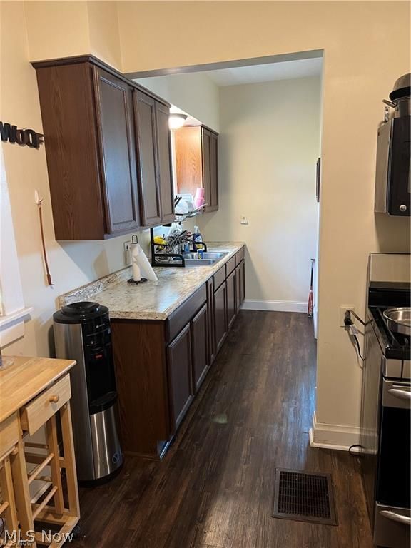 13 Neil Street Niles OH 44446