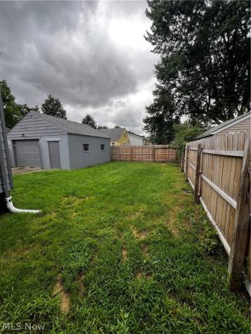 616 Seiberling Street Akron OH 44306