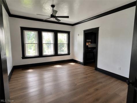 616 Seiberling Street Akron OH 44306
