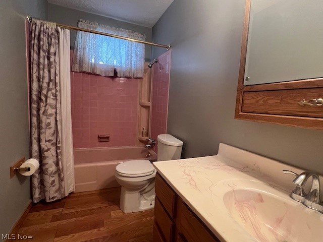 1124 NW Valley Drive NW North Canton OH 44720