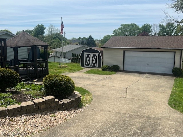 1124 NW Valley Drive NW North Canton OH 44720