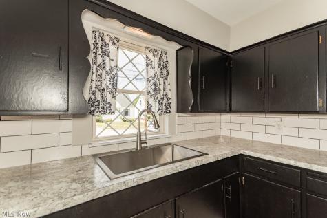 1565 Douglas Road Wickliffe OH 44092