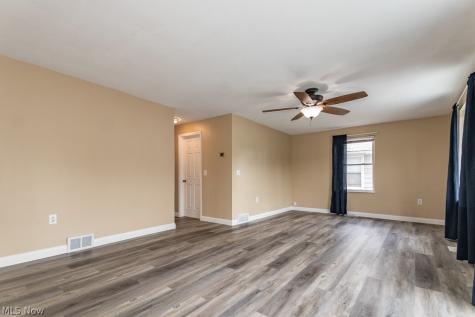 1565 Douglas Road Wickliffe OH 44092