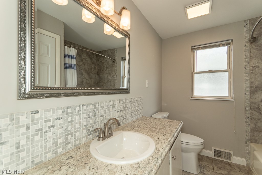 1565 Douglas Road Wickliffe OH 44092