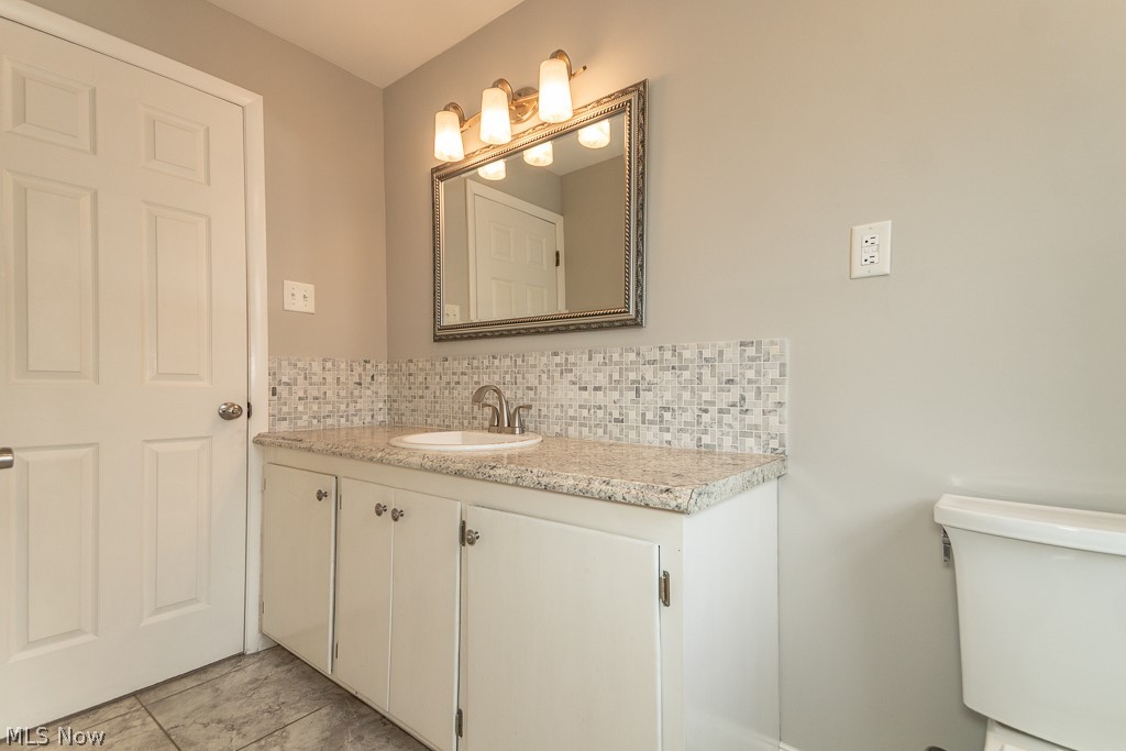1565 Douglas Road Wickliffe OH 44092