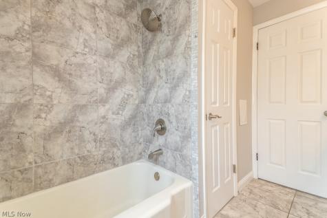 1565 Douglas Road Wickliffe OH 44092