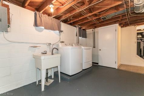 1565 Douglas Road Wickliffe OH 44092