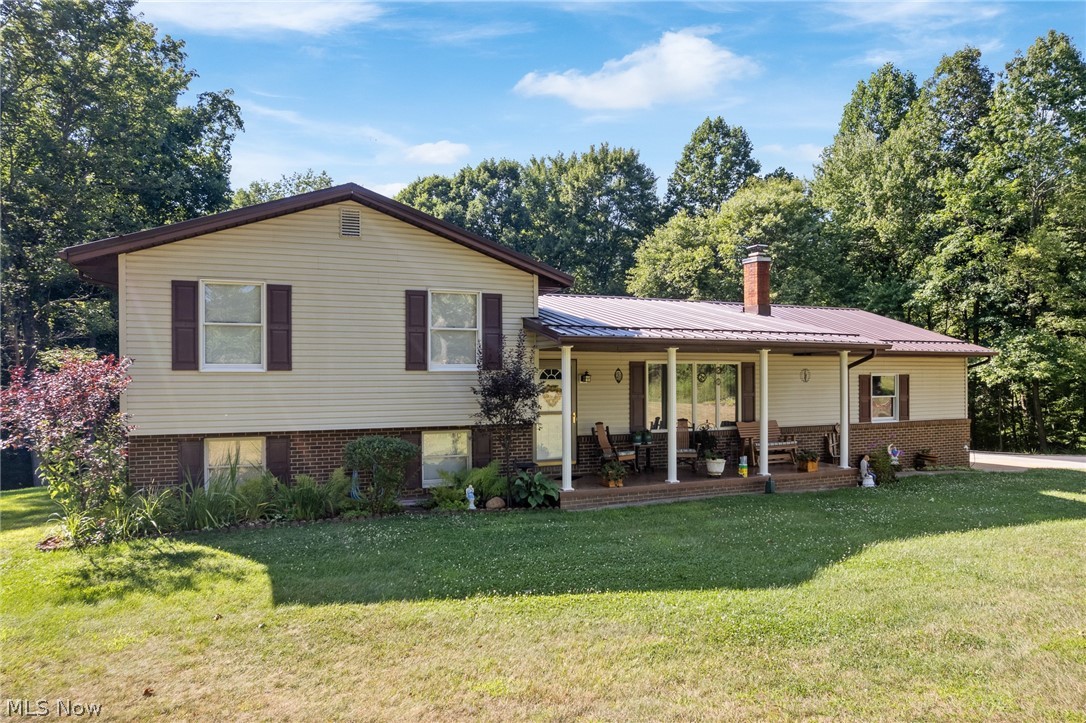 9234 Bailey Road NE Bolivar OH 44612
