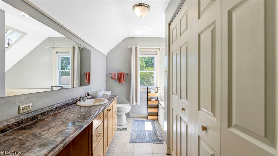2218 20th Street Cuyahoga Falls OH 44223