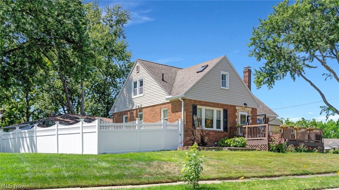 2218 20th Street Cuyahoga Falls OH 44223