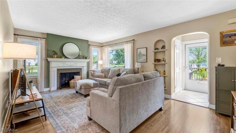 2218 20th Street Cuyahoga Falls OH 44223