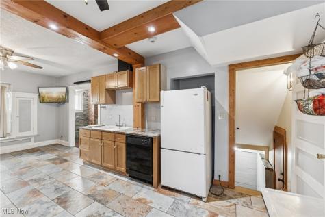 1312 W 93rd Street Cleveland OH 44102