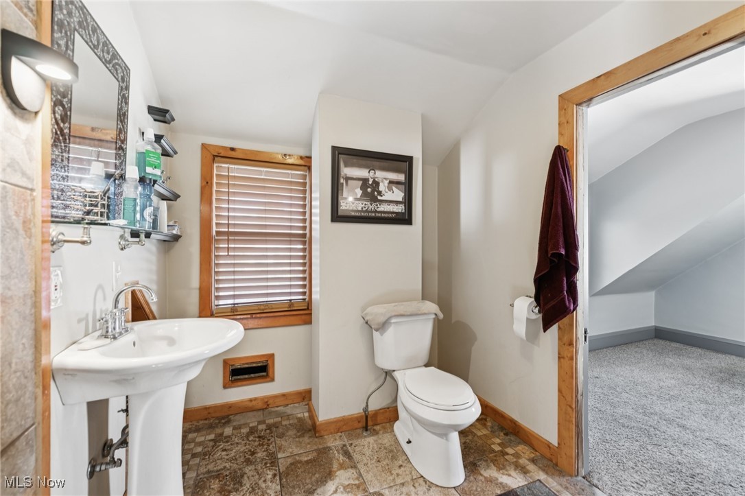 1312 W 93rd Street Cleveland OH 44102