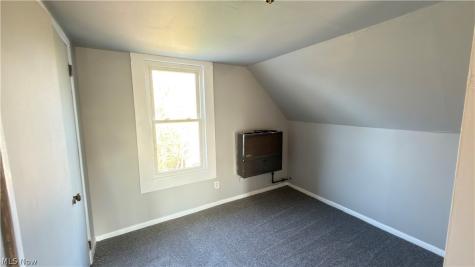 3581 E 149th Street Cleveland OH 44120