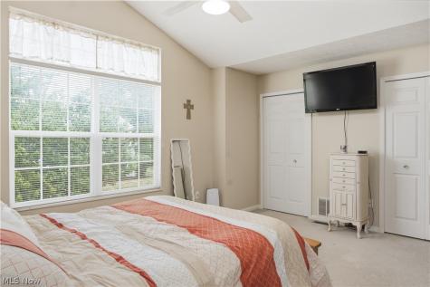 8585 Mandell Drive Macedonia OH 44056