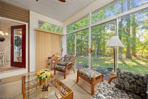 1990 Buckingham Drive Avon OH 44011